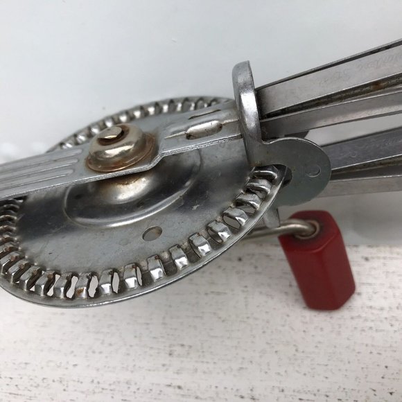 Antq 40s Ekco Red Bakelite Handle Hand Mixer Egg Beater Vtg Farmhouse Retro USA - Picture 6 of 11